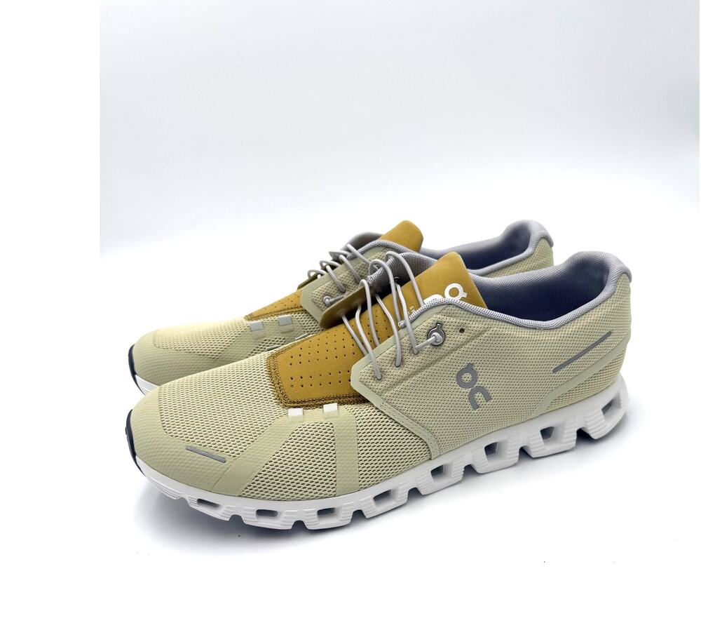 NWOT On Men's Cloud 5 Running Shoes - Haze/Bronze - Men's 13